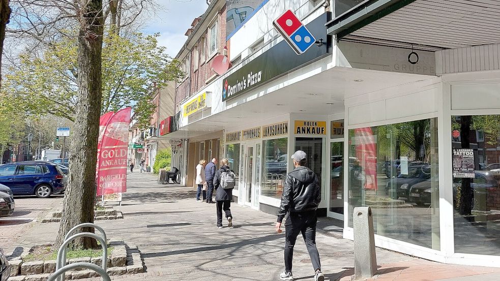 Die „Domino‘s“-Filiale in der Großen Straße in Emden ist eigentlich betriebsbereit. Doch es fehlt noch ein neuer Franchisepartner. Foto: Hanssen/Archiv