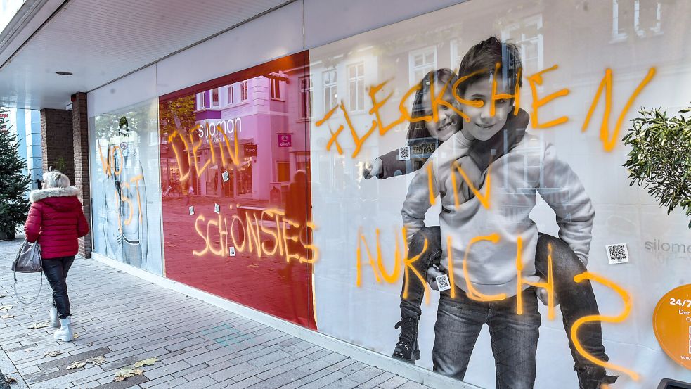 Mit einem großflächigen Graffito hat die Werbeagentur auf die Kampagne aufmerksam gemacht. Foto: Ortgies
