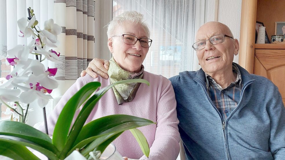 Else und Adolf Poppen sind seit 60 Jahren verheiratet. Foto: Hanssen