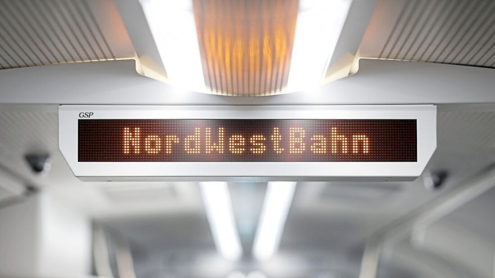 Wegen Bauarbeiten fährt die Nordwestbahn vom 12. bis 18. Dezember teilweise zu veränderten Fahrzeiten. Manche Zugverbindungen entfallen ganz. Foto: David Ebener