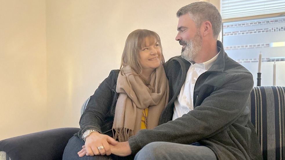 Nach jahrelanger Funkstille haben sie sich endlich gefunden. Inzwischen sind Ellen Schröder und Stephan Frenzel verlobt. Foto: Heinig
