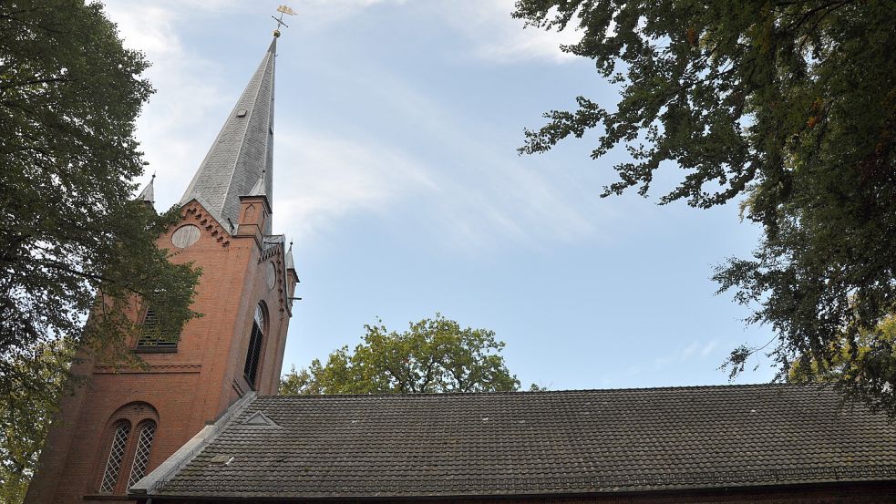 Die Kirche in Mittegroßefehn ist untrennbar mit dem Namen Johann Heinrich Leiner verbunden. Foto: Ullrich/Archiv