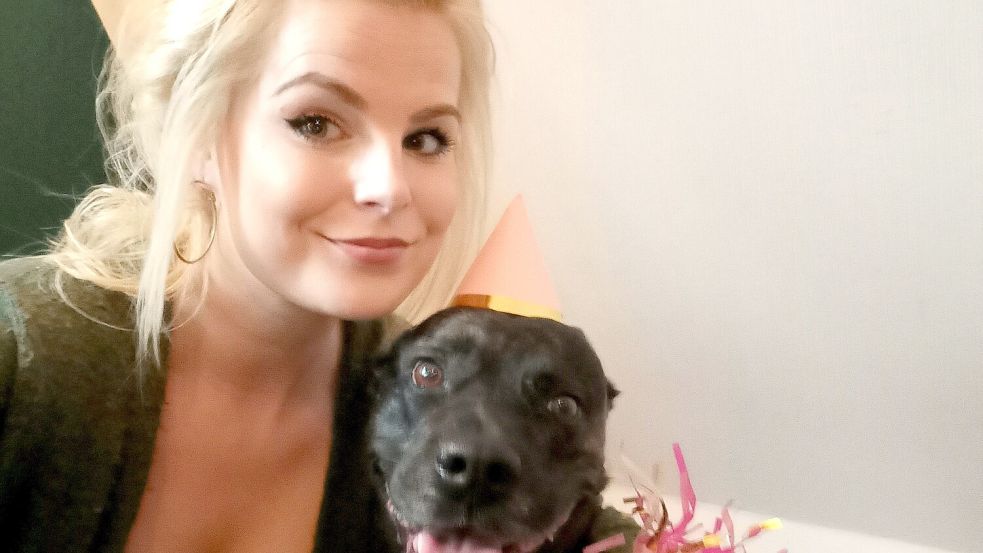 Mit Hund Bilbo lässt sich entspannt Silvester verbringen. Foto: privat