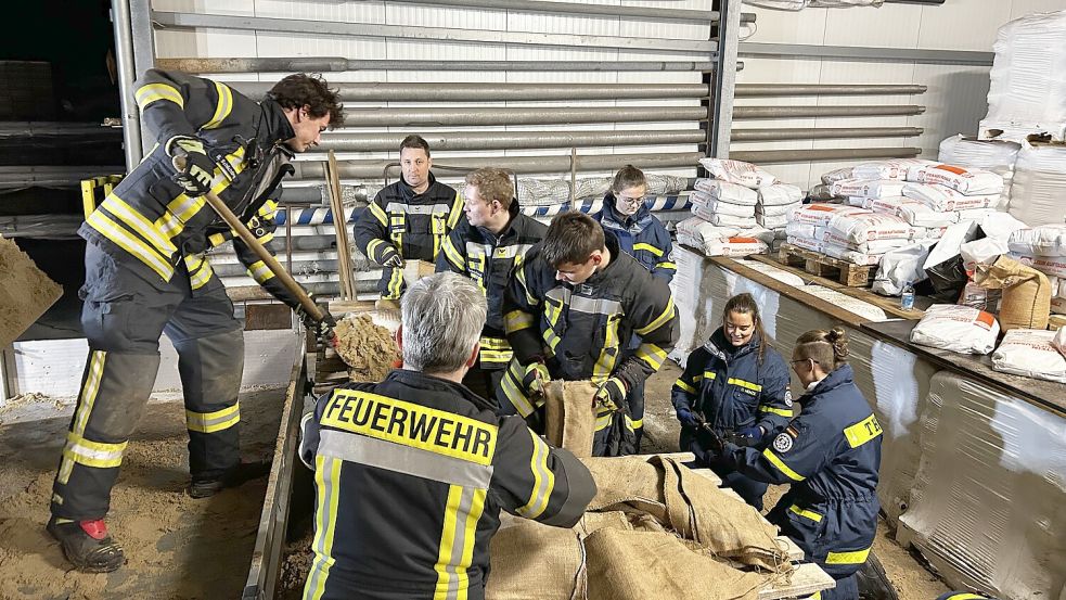 Das THW Osnarbück an den Feiertagen und danach unter anderem im Emsland im Einsatz. Foto: THW Osnabrück/Daniel Schmock
