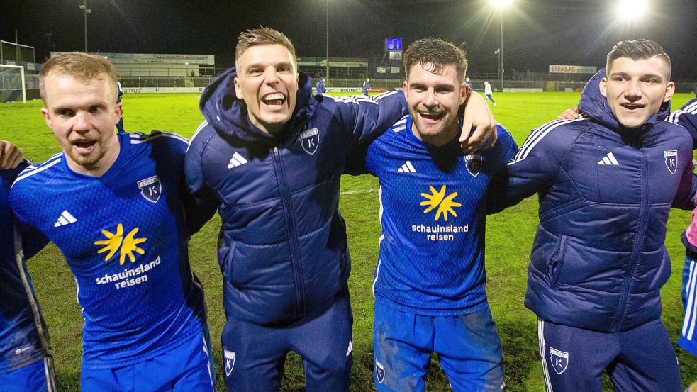 Sportlich gab es für Kickers in dieser Saison schon einiges zu feiern. Nun ist offenbar auch die Zukunft gesichert. Archivfoto: Doden/Emden
