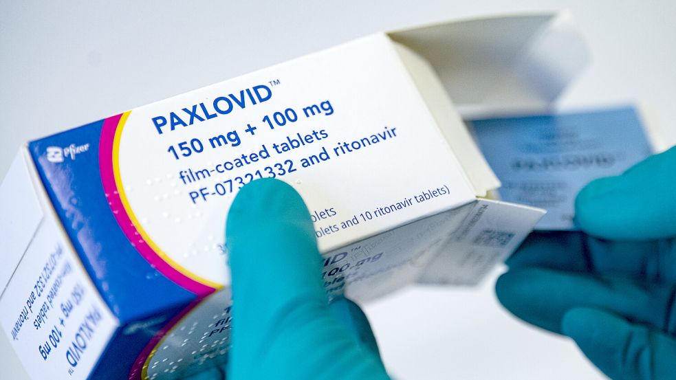 Das Medikament Paxlovid des US-Pharmakonzerns Pfizer soll gegen Covid-19-Symptome wirken - auch bei den jüngsten Mutationen. Foto: dpa/Fabian Sommer