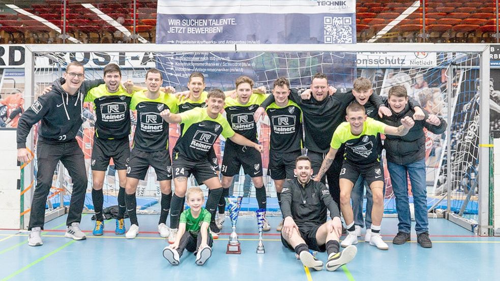 GW Firrel feierte den Turniertriumph in Wilhelmshaven ausgelassen. Foto: Privat