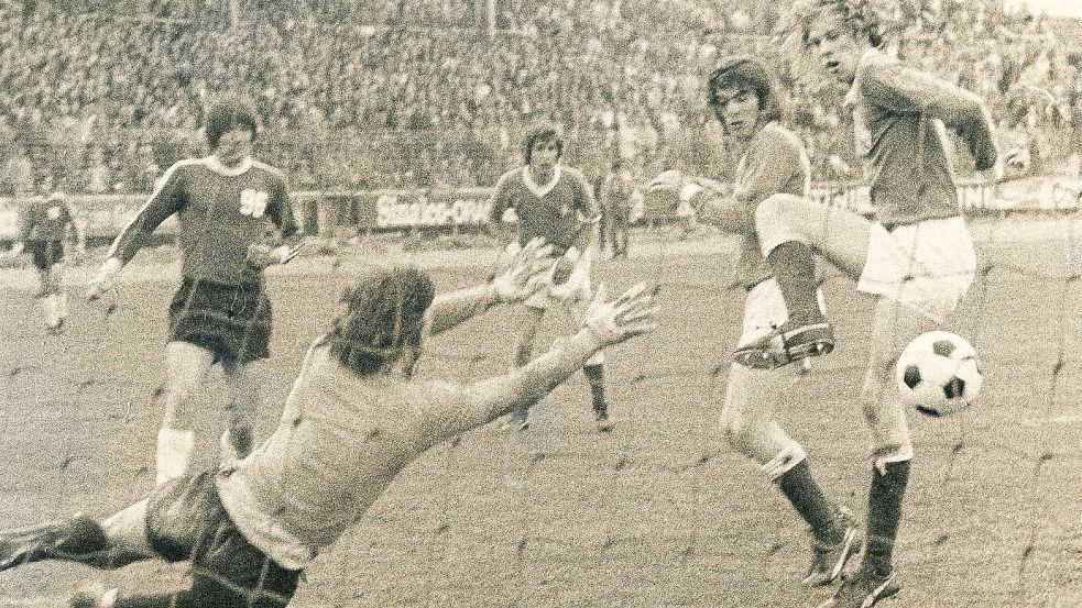 Volker Ohling (rechts) spielte für Werder Bremen in der Bundesliga. Foto: Privat