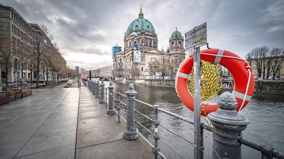 Sind Deutschlands Museen und Archive Klimawandel-gesichert? Das Hochwasser stellt den Kulturbetrieb der Nation vor neue Herausforderungen. Foto: imago images/Jürgen Ritter