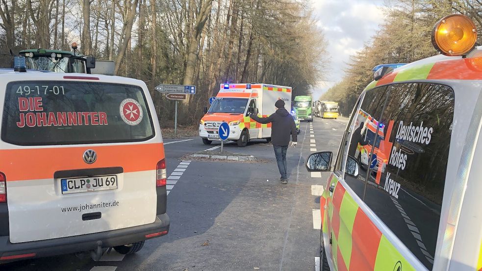 Nachdem er von einem Auto angefahren worden war, musste ein Landwirt aus Barßel am 8. Januar in ein Krankenhaus geflogen werden. Foto: Kosel/Johanniter