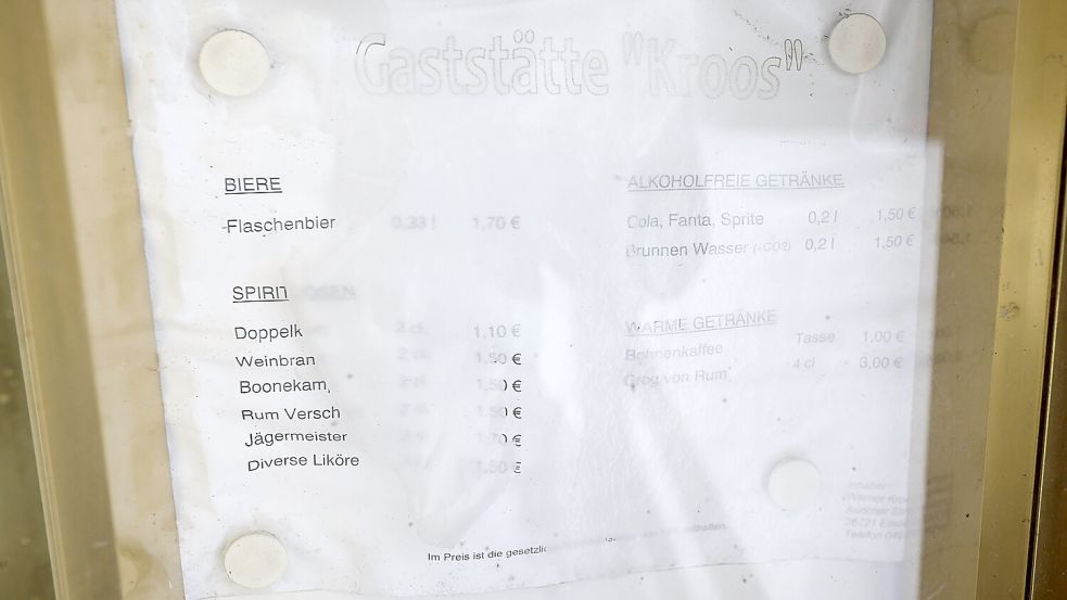 Kleine Karte, kleine Preise: Ein Blick auf die letzte Getränkekarte der Gaststätte. Foto: J. Doden