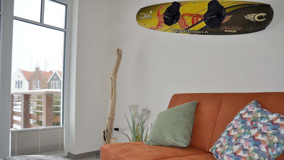 Helle Naturtöne und moderne Deko dominieren im "Lütt Jan". Foto: Ullrich