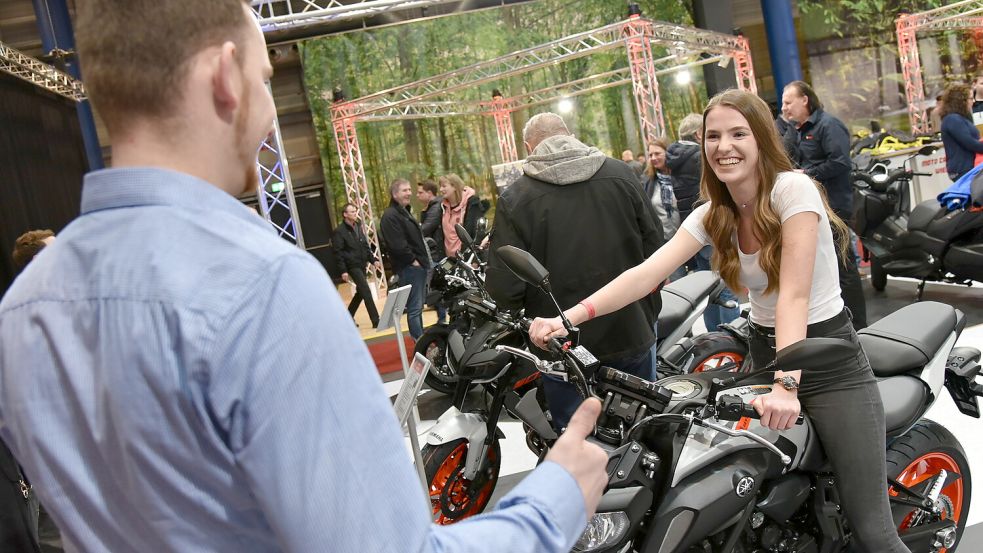 Die Motorrad-Show in den Weser-Ems-Hallen wird am Wochenende bei vielen Bikern Vorfreude auf die neue Saison wecken. Foto: Tobias Frick/Weser-Ems-Hallen