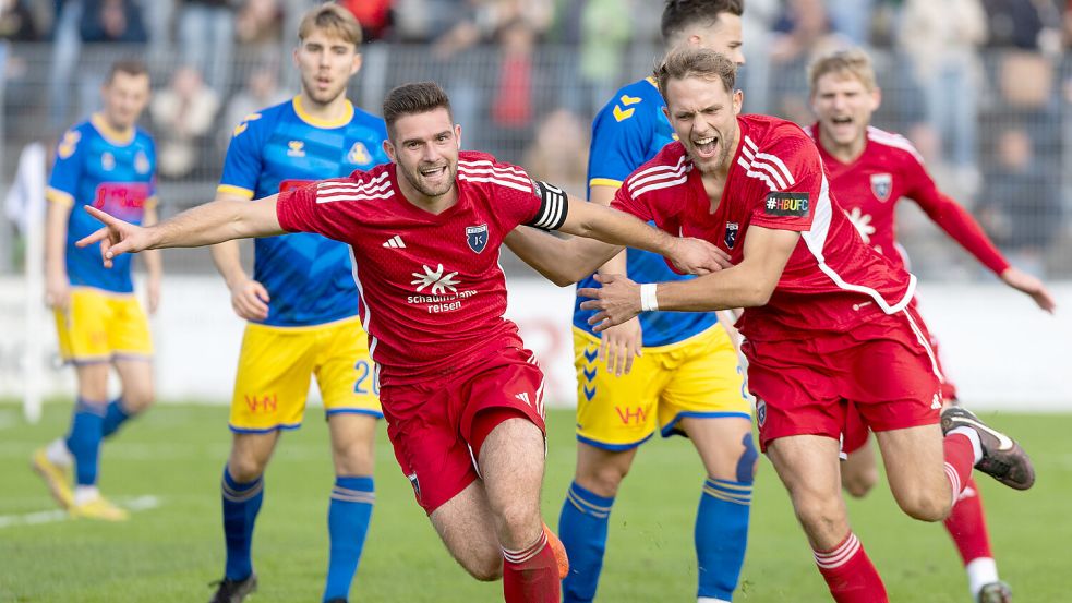 Nach einer trostlosen Regionalliga-Saison erlebt Tido Steffens diese Spielzeit mit Kickers das Gegenteil - auf und neben dem Platz. Foto: Doden/Emden