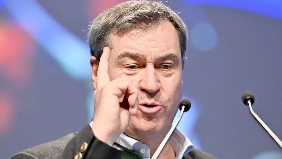 CSU-Chef Markus Söder holte beim politischen Aschermittwoch zum Rundumschlag aus. Foto: dpa/Peter Kneffel