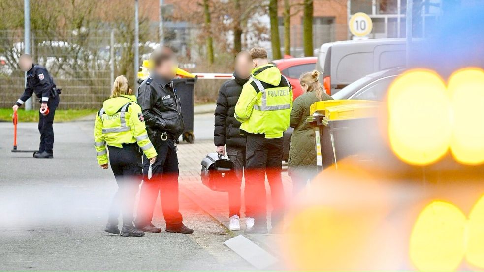 Der Tatort in Damme: Eine 41-Jährige ist in einer Wohnsiedlung getötet worden. Foto: M. Niehues