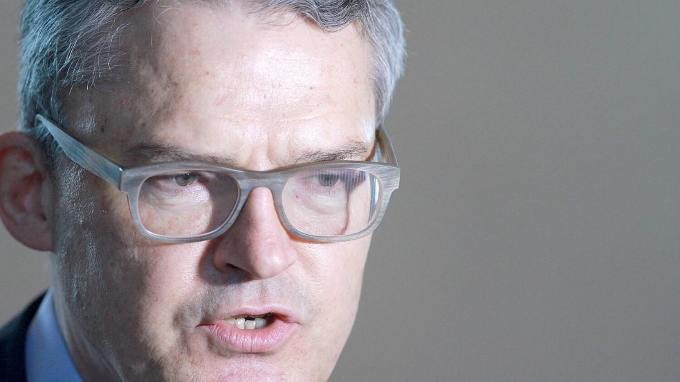 CDU-Sicherheitsexperte Roderich Kiesewetter fordert hochpräzise Lenkwaffen für die Ukraine. Damit könnte sie die Krim befreien. Und das sei der entscheidende Schlüssel. Foto: IMAGO/dts Nachrichtenagentur