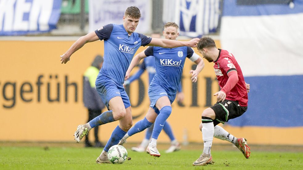 Marek Janssen und der SV Meppen kassierten eine bittere Niederlage. Foto: Scholz/Imago