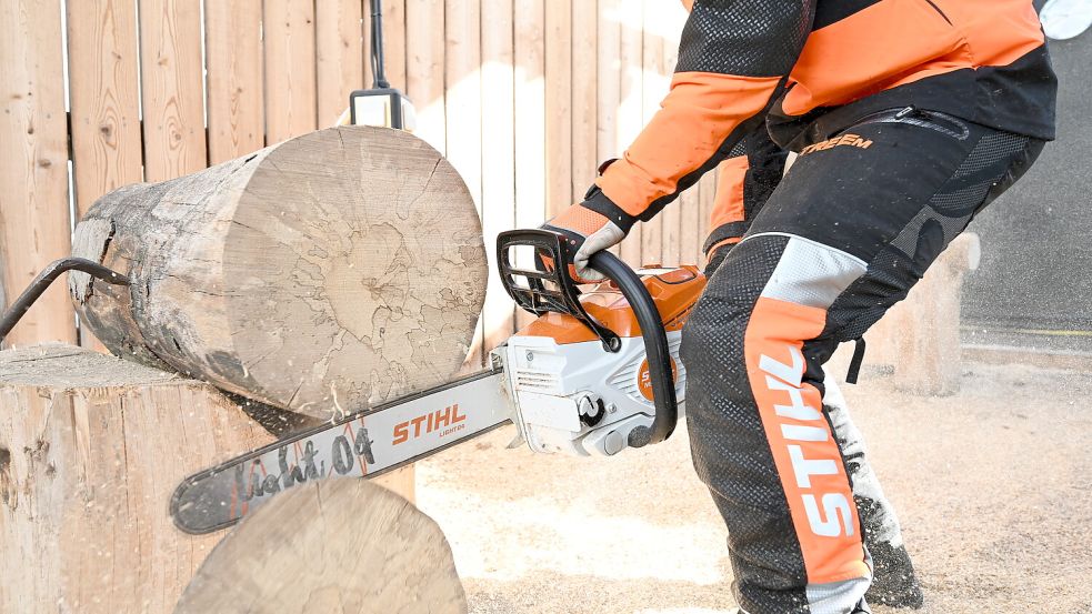 Der Weltmarktführer für Motorsägen Stihl prüft eine Produktionsverlagerung ins Ausland. Das hat Gründe. Foto: dpa/ Bernd Weißbrod