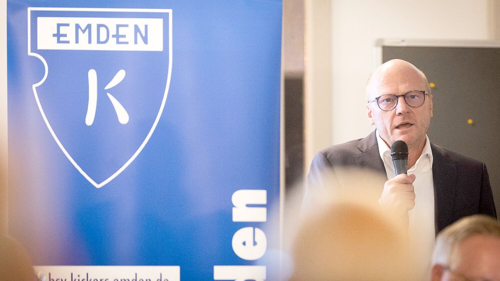 Hendrik Poppinga sprach als Wirtschaftsprüfer und Steuerberater schon auf der letzten Mitgliederversammlung im November. Foto: Doden/Emden