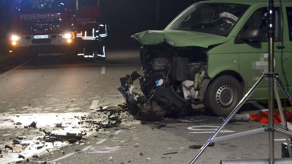 Der Fahrer des Transporters erlitt schwere Verletzungen. Foto: Lasse Paulsen