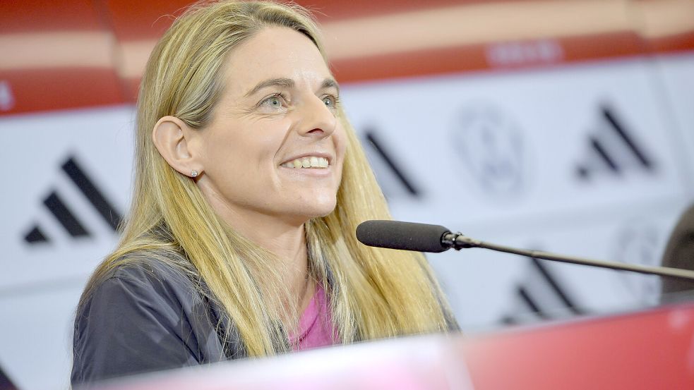 Nia Künzer ist seit Januar 2024 die erste DFB-Sportdirektorin für Frauenfußball. Foto: imago images/Jan Huebner