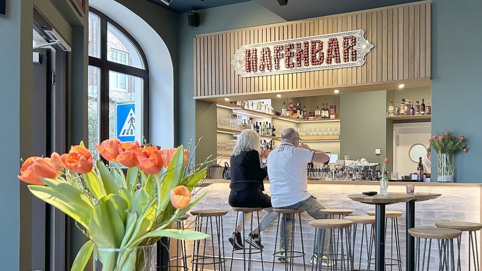 Am Wochenende wurde die Hafenbar in Emden eröffnet. Foto: Weiden