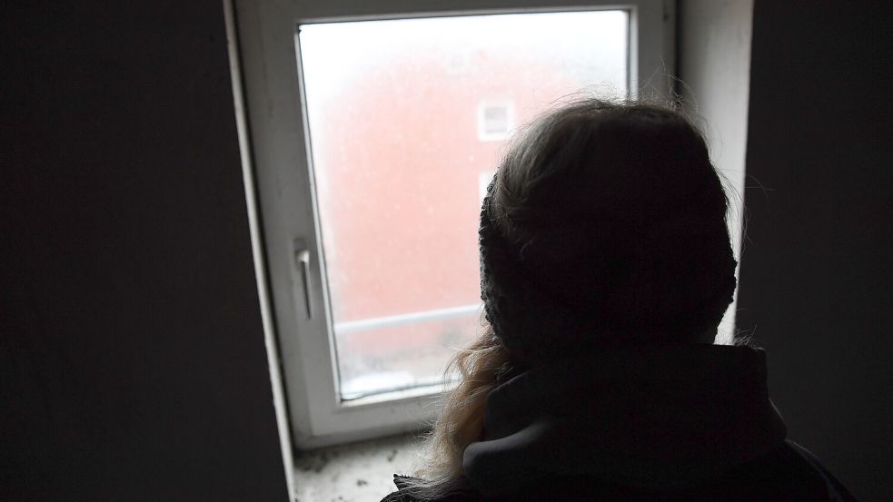 Eine Alleinerziehende aus Norden hat Schulden bei ihrem Vermieter, weil ihre Wohnkosten gestiegen sind. Foto: Ellinger