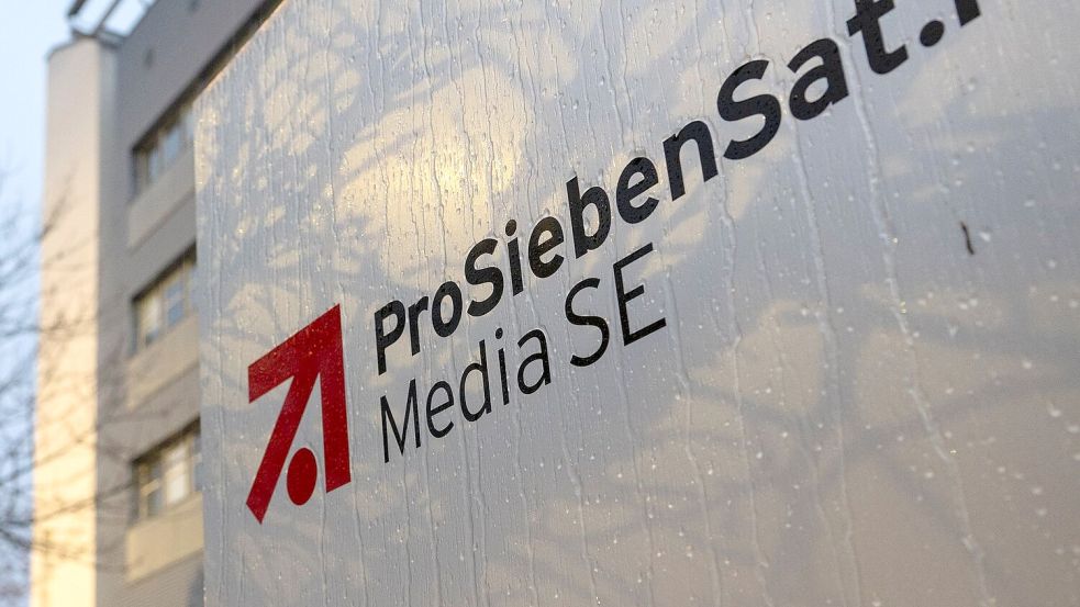 Das Logo der ProSiebenSat.1 Media SE in Unterföhring. Foto: Lennart Preiss/dpa
