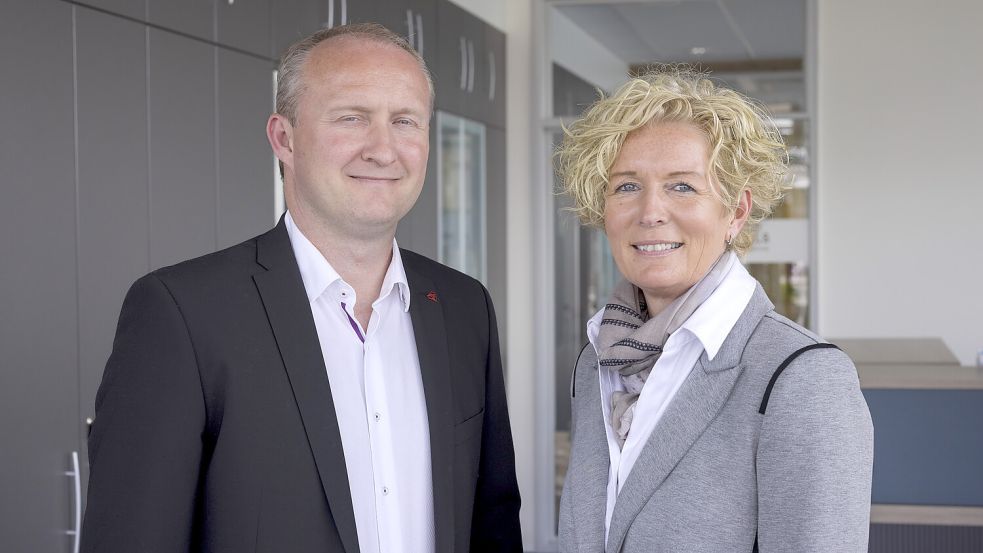 Die Geschäftsleitung : Kerstin Krebs und Nils Hofmann. Foto: Akka Fotografie