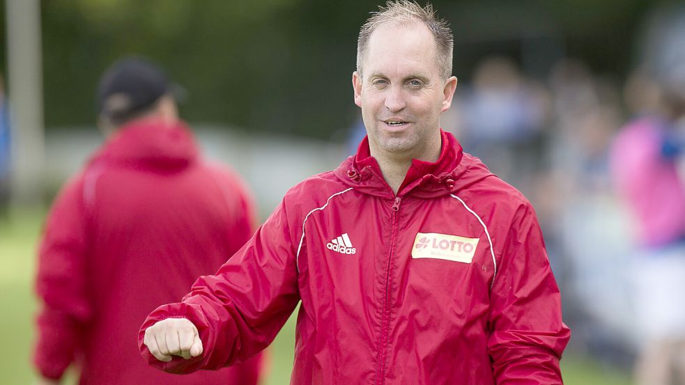 Nach vielen Jahren beim JFV Leer und bei Germania Leer ist TuRa 07 Westrhauderfehn seit Sommer 2023 die sportliche Heimat von Michael Zuidema. Foto: Doden/Emden