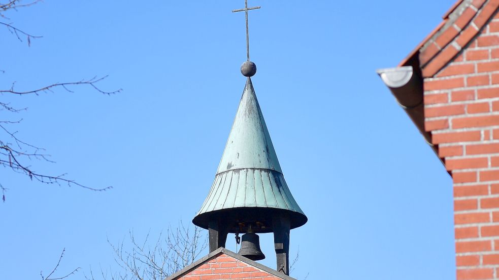 Die Glocke der Kirche soll nach Litauen.