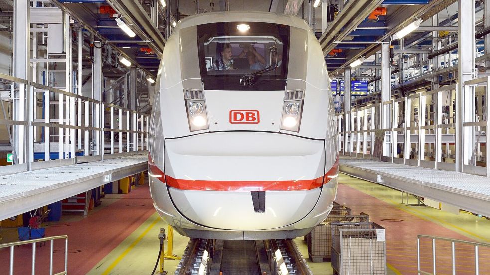 Mit insgesamt 137 Zügen ist der ICE-4-Fuhrpark der Bahn vollständig. Foto: Maurizio Gambarini/dpa