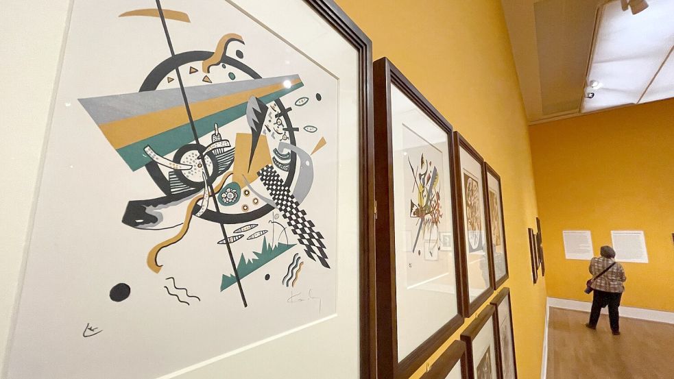 Glanzvolles Beispiel für die Grafik der Moderne: Wassily Kandinskys Zyklus „Kleine Welten“ von 1922. Foto: Stefan Lüddemann