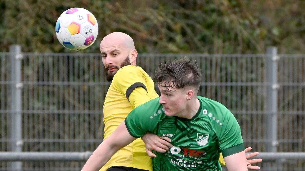 Ein umkämpftes und torloses Derby gab es zwischen Middels und Wallinghausen. Foto: Doden/Blomberg