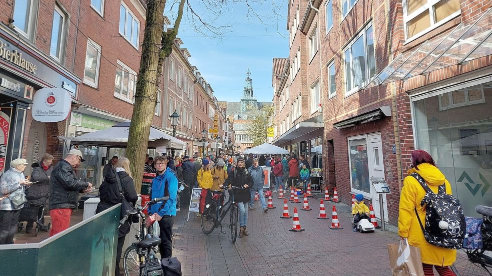 Der Ostermarkt in Emden ist in den vergangenen Jahren gut angenommen worden. Foto: Hanssen/Archiv