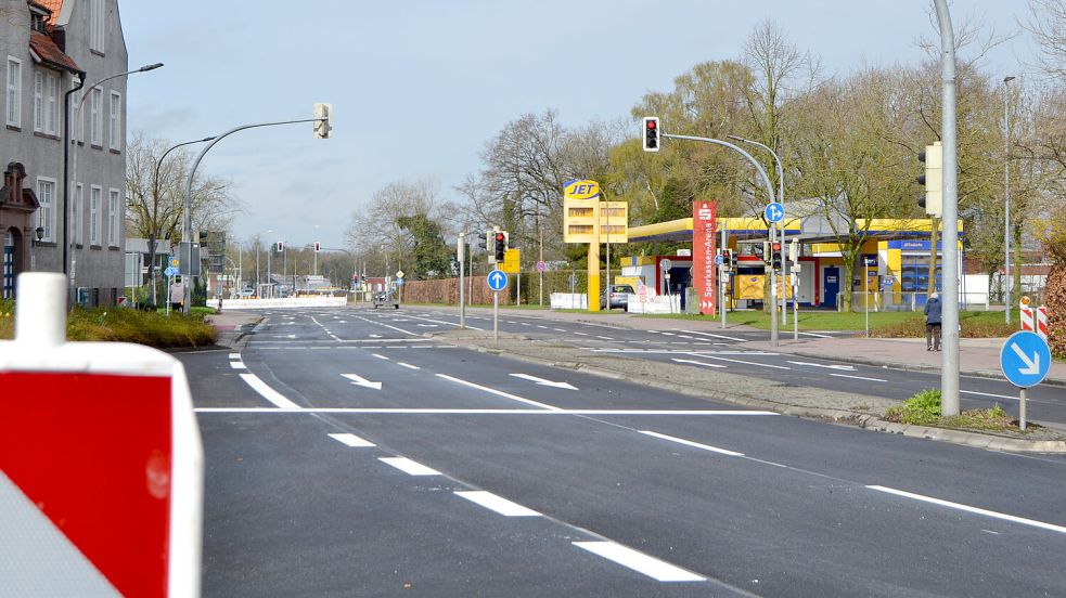 Die Von-Jhering-Straße soll ab Donnerstagnachmittag planmäßig wieder befahrbar sein. Foto: Lasse Paulsen