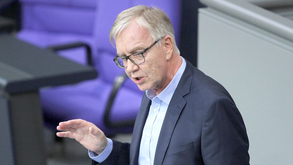 Dietmar Bartsch hält eine Rede im Deutschen Bundestag. Foto: IMAGO/dts Nachrichtenagentur