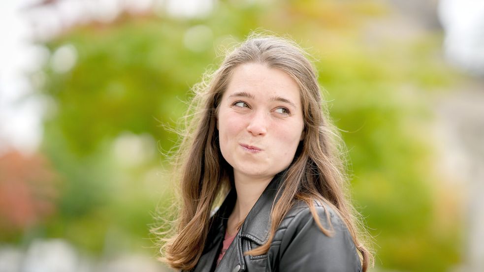 Emilia Fester (25) ist jüngstes Mitglied der Grünen-Fraktion im Bundestag. Sie gendert, ist Vegetarierin und offen bisexuell. Unter dem Hashtag #Göre wurde sie zum Feindbild der Grünen-Hasser in sozialen Medien. Foto: Kay Nietfeld