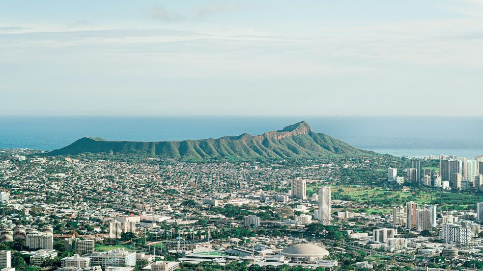 Hawaii – Urlaubsparadies mit einer militärpolitisch wichtigen Lage. Foto: Unsplash/Lisha Riabinina