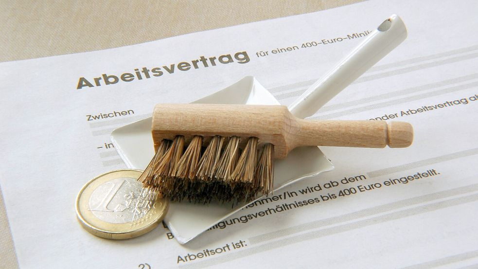 Wer einen Minijob hat wenig Geld und eine schlechte Rente. Foto: IMAGO / Steinach