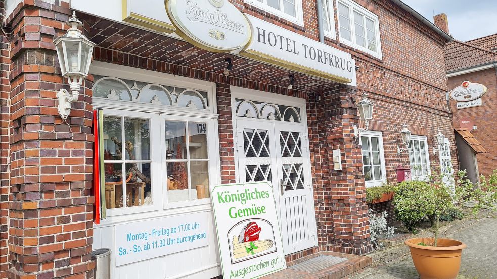 Einige Bewohner sind vorübergehend im Hotel „Torfkrug“ untergekommen. Foto: Cordes