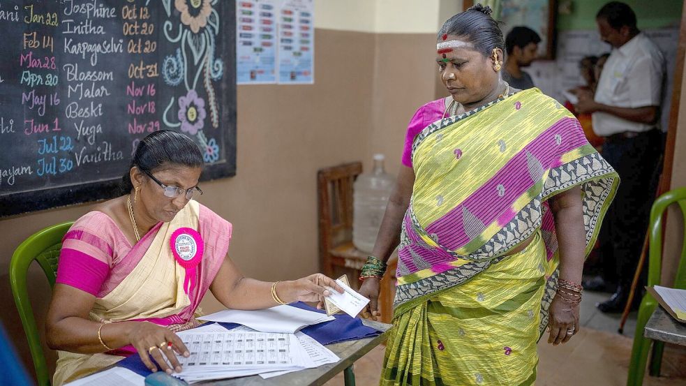 Die Wahl in Indien hat begonnen - wegen der Größe des Landes dauert sie sechs Wochen. Foto: Altaf Qadri/AP