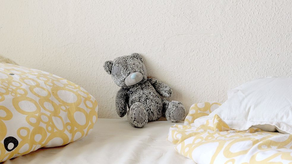 Kinder und Jugendliche werden nicht nur für pornografische Aufnahmen missbraucht. Unter Jugendlichen wird Kinder- und Jugendpornografie auch geteilt. Foto: DPA