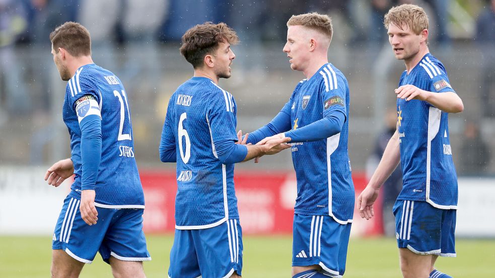 Die Emder haben das Nachholspiel in Rotenburg gewonnen. Foto: Doden, Emden