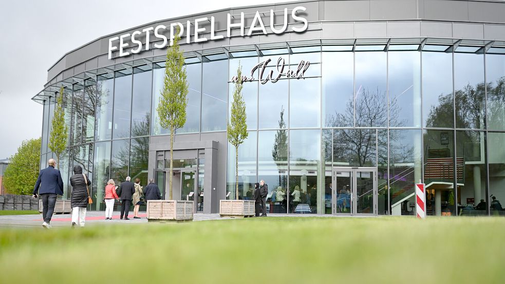 Das Festspielhaus am Wall in Emden ist als Multifunktionshaus konzipiert. Foto: Penning/dpa