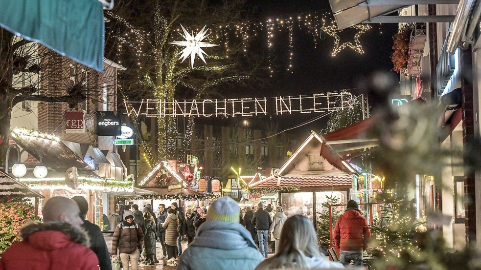 Die Planungen für den Weihnachtsmarkt in Leer laufen bereits. Foto: Ortgies/Archiv