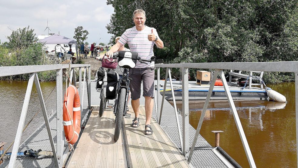 Mit dem Fahrrad auf eigene Faust durch vier Gemeinden und dabei Stempel sammeln – das macht den Reiz von „Van Dörp to Dörp“ aus. Das Foto entstand bei der letzten Veranstaltung 2022. Foto: Stromann/Archiv