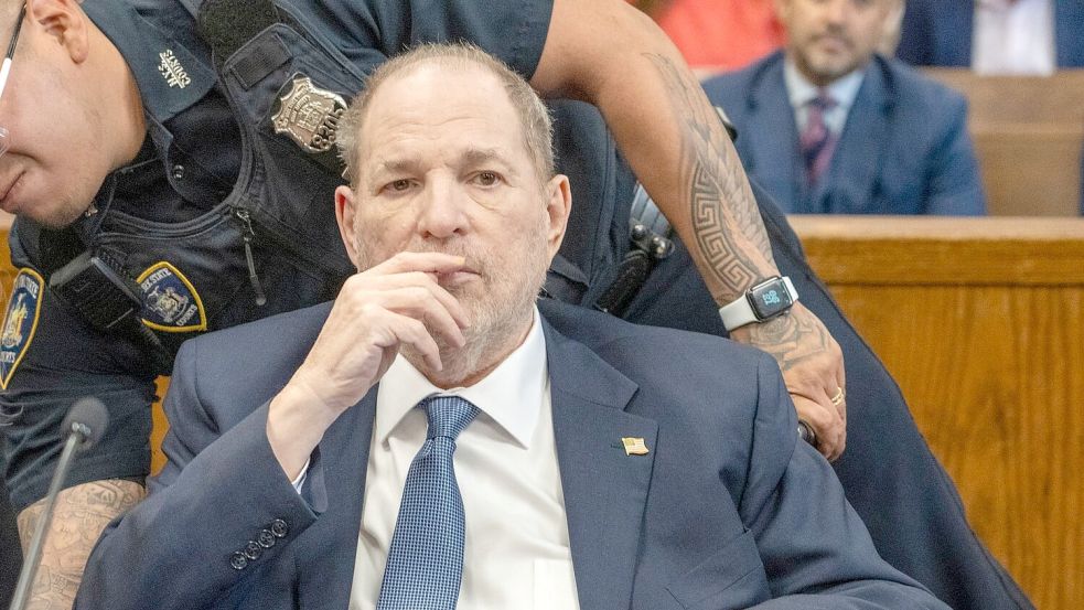 Harvey Weinstein erscheint zu einer vorläufigen Anhörung vor dem Strafgericht in Manhattan. Foto: Steven Hirsch/Pool New York Post / AP/dpa