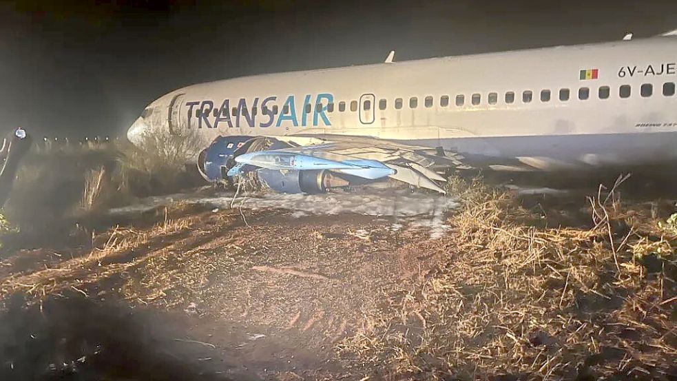 Ein Flugzeug von Boeing ist beim Start in Dakar von der Landebahn abgekommen. Foto: Senegalese News Agency/XinHua/dpa